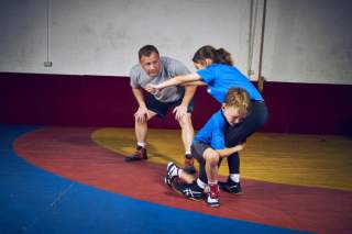 How to Choose the Right Wrestling Classes for Kids Based on Age and Skill Level?